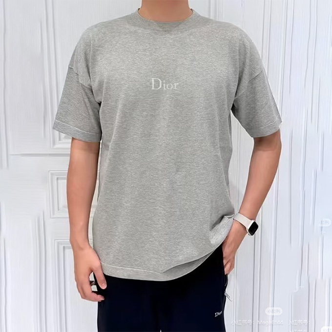 dior subtle chest logo knit short sleeve t-shirt